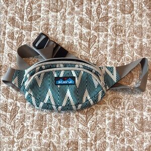KAVU Green and White Chevron Waist Pack